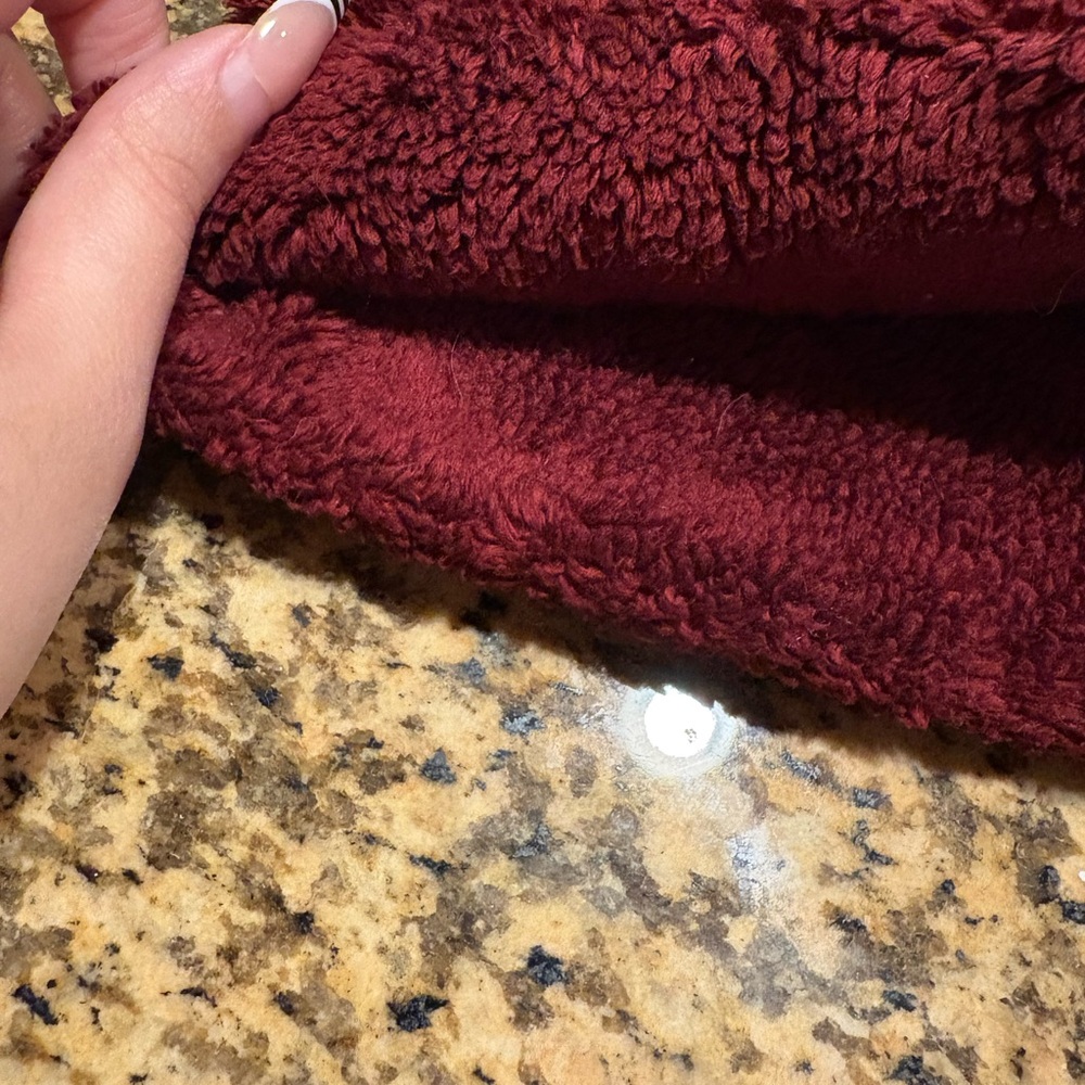 The North Face Burgandy Osito Beanie - Picture 3 of 8